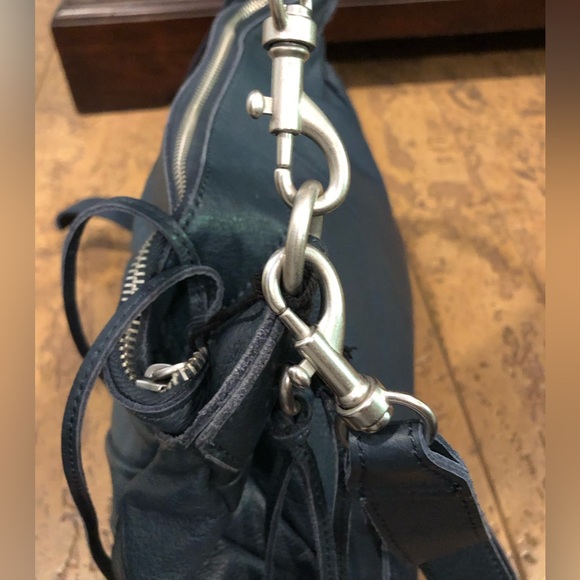 COPY - Liebeskind Shoulder bag - Picture 5 of 9